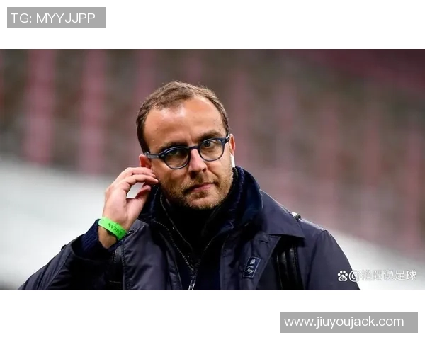 罗体报道帕拉蒂奇计划引援四人佛罗伦萨主帅瓦诺利将继续执教