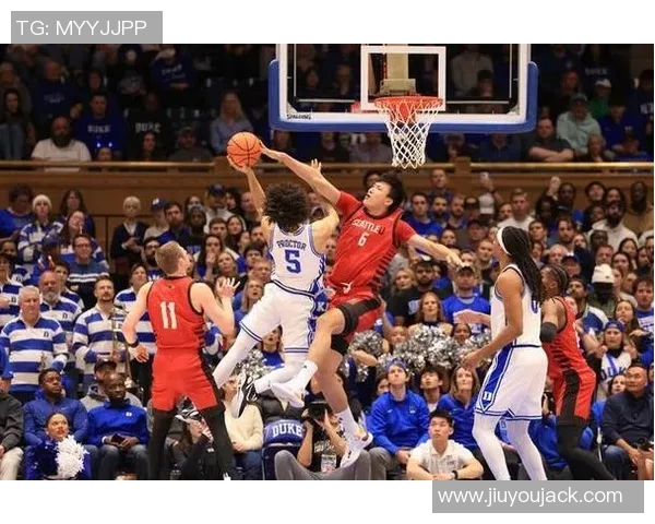 淡厚然替补出彩18分钟内完美表现砍下10分3板3断并上演精彩隔扣2加1 淡厚然替补出彩18分钟内完美表现砍下10分3板3断并上演精彩隔扣2加1